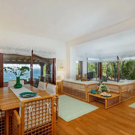 Villa Romantica