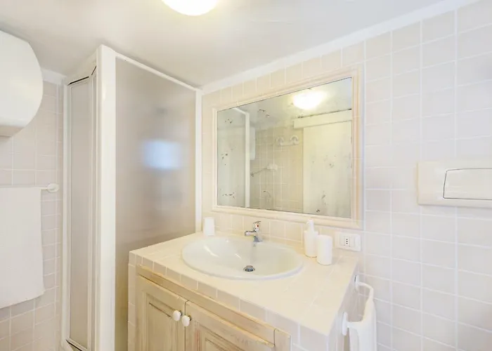 Romantica فيلة أولبيا