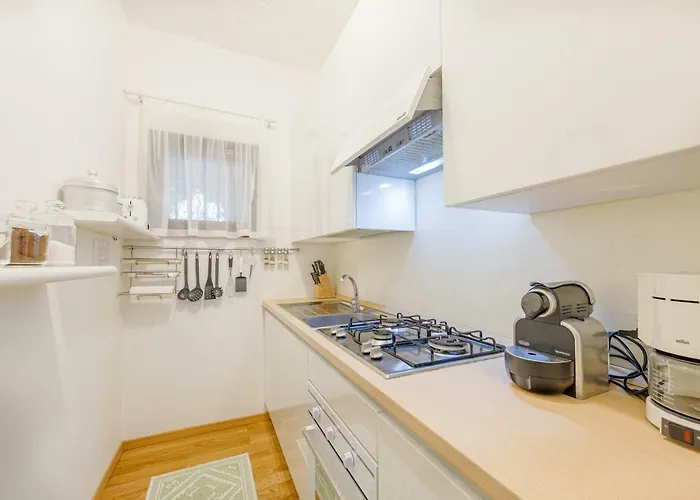 Romantica فيلة *